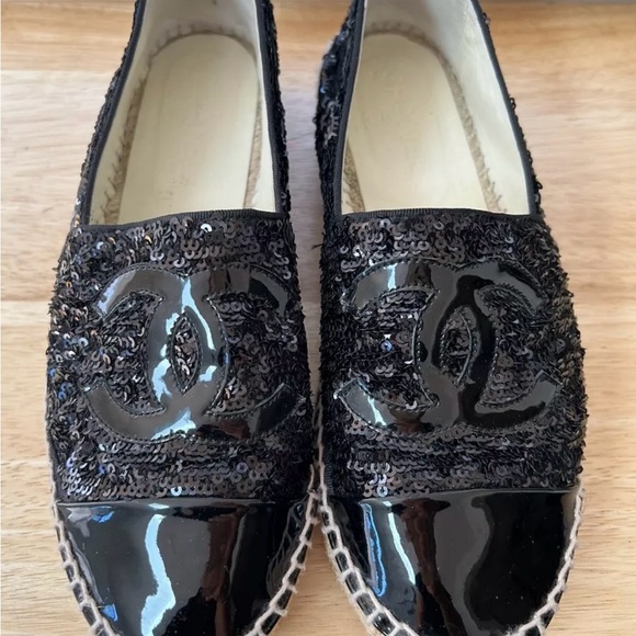 Chanel Black Sequin Espadrilles - Picture 1 of 5